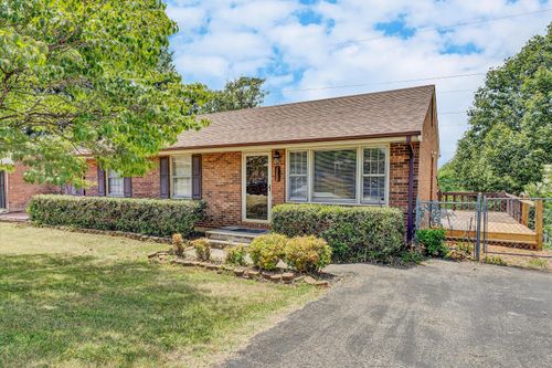 4718 Long Acre Dr Ne, Roanoke, VA, 24019-5646 | Card Image