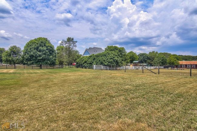 1204 White Columns Dr, House other with 3 bedrooms, 3 bathrooms and null parking in Monroe GA | Image 6