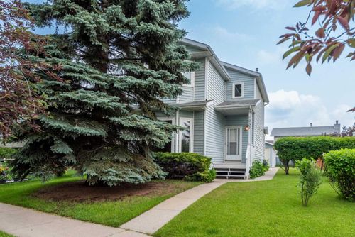232 Erin Woods Dr Se, Calgary, AB, T2B3B9 | Card Image