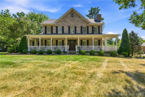 1052 Chapel Creek Trl, New Albany, IN, 47150-9647 | Card Image