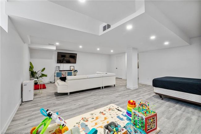 18 S Coast Cir, Townhouse with 2 bedrooms, 2 bathrooms and 2 parking in Crystal Beach ON | Image 25