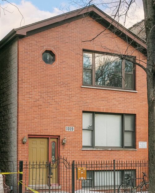 2-1019 S Oakley Blvd, Chicago, IL, 60612-4211 | Card Image