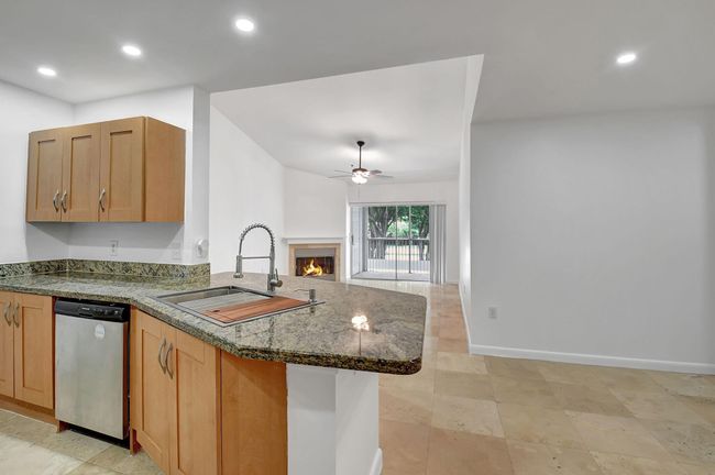 APT-206 - 3207 Clint Moore Rd, Condo with 3 bedrooms, 2 bathrooms and null parking in Boca Raton FL | Image 11