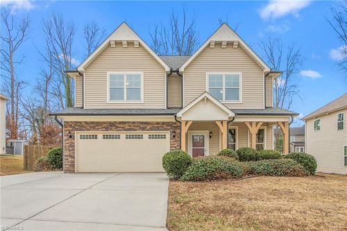 400 Summerwalk Rd, Greensboro, NC, 27455-1557 | Card Image