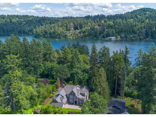 15948 Twin Fir Rd, Lake Oswego, OR, 97035-3640 | Card Image