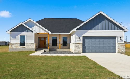 16935 Rancho Escondido, Atascosa, TX, 78002-2276 | Card Image