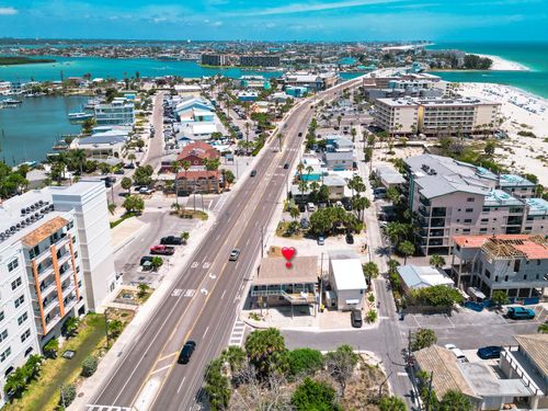 13098 Gulf Blvd, MADEIRA BEACH, FL, 33708-1869 | Card Image