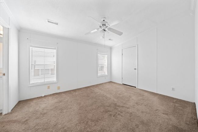 641 Hyacinth Cir, House other with 2 bedrooms, 2 bathrooms and null parking in Barefoot Bay FL | Image 11