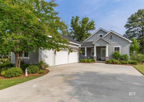 556 Artesian Springs Dr, Fairhope, AL, 36532-8701 | Card Image