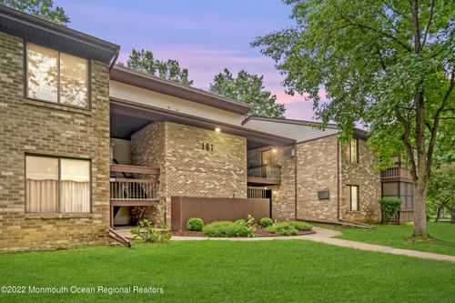 j-161 Cross Slope Ct, Manalapan, NJ, 07726-5419 | Card Image
