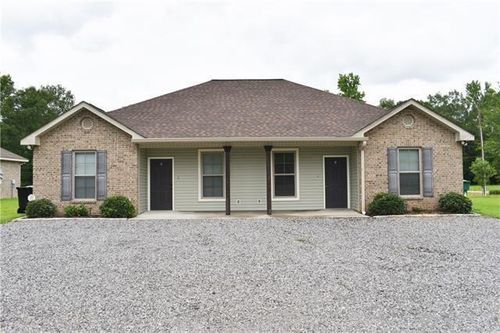 a-39189 Old Sawmill Rd, Ponchatoula, LA, 70454-4601 | Card Image