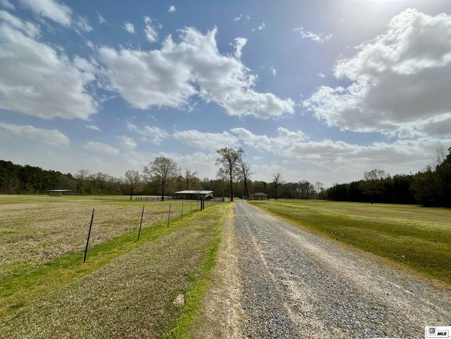 15601 Crossett Rd, House other with 3 bedrooms, 4 bathrooms and null parking in Bastrop LA | Image 43