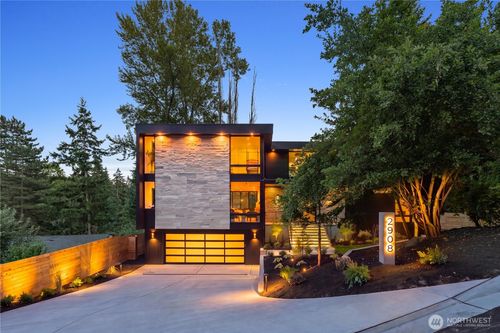 2908 129th Ave Ne, Bellevue, WA, 98005-1638 | Card Image