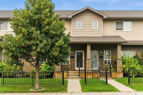 380 Willowgrove Lane, Saskatoon, SK, S7W0H7 | Card Image
