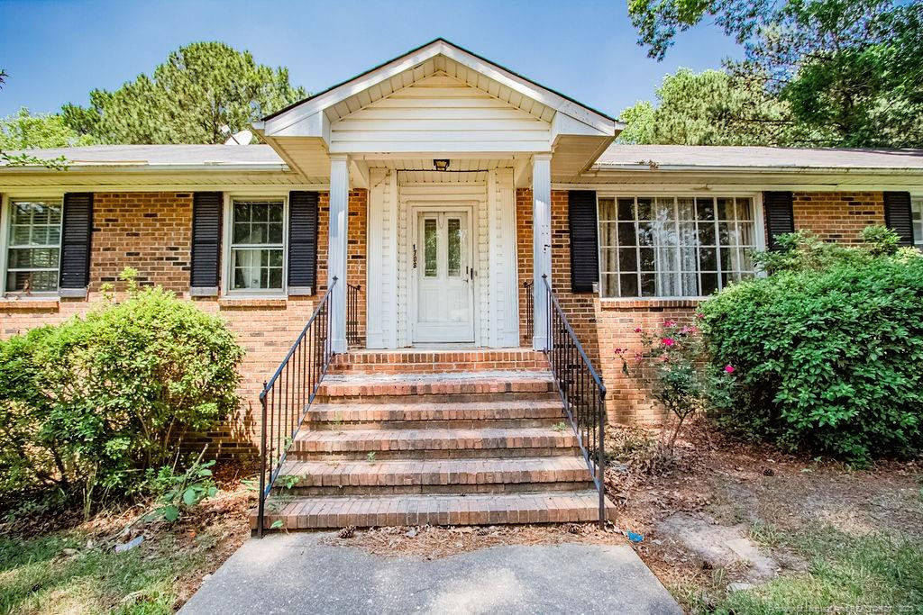 1708 Tryon Drive, Sold in Fayetteville Zoocasa