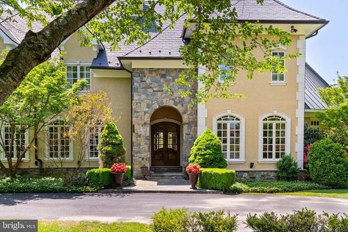 38793 Chelten Ln, Middleburg, VA, 20117-2958 | Card Image