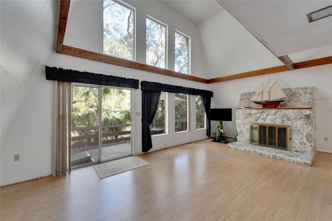6802 Valrie Ln, House other with 4 bedrooms, 3 bathrooms and null parking in RIVERVIEW FL | Image 10