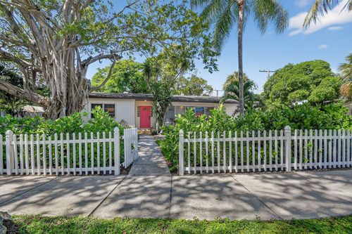 5009 Spruce Ave, West Palm Beach, FL, 33407-2843 | Card Image