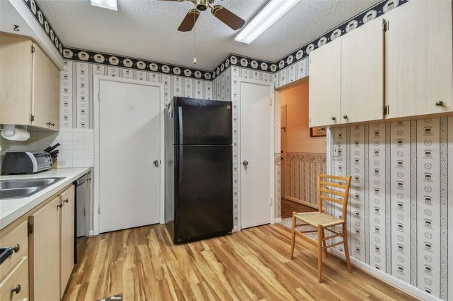 Kitchen | Image 17