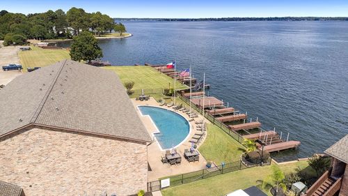 apt-116-801 River Rd, Montgomery, TX, 77356-7956 | Card Image