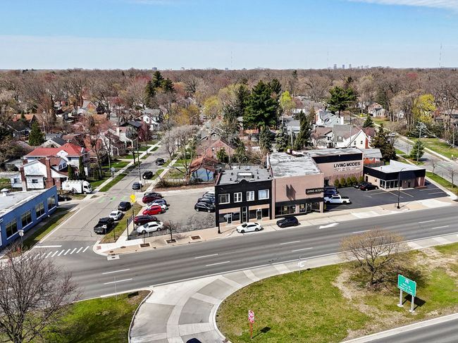 23525 Woodward Ave, Home with 0 bedrooms, 4 bathrooms and 5 parking in Ferndale MI | Image 13