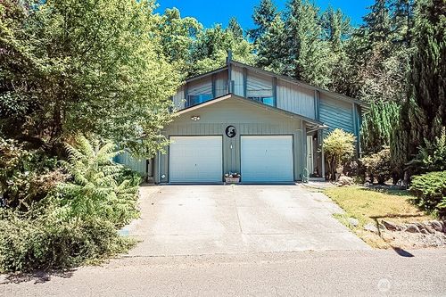 7630 Shilohwood Pl Nw, Bremerton, WA, 98311-8947 | Card Image