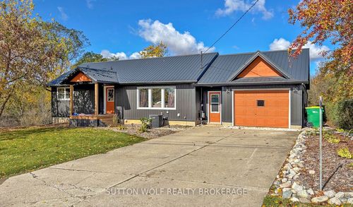 235 William Street, Southwest Middlesex, ON, N0L2N0 | Card Image