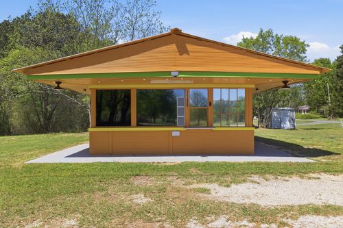 2390 Malvern Rd, Arkadelphia, AR, 71923-8755 | Card Image