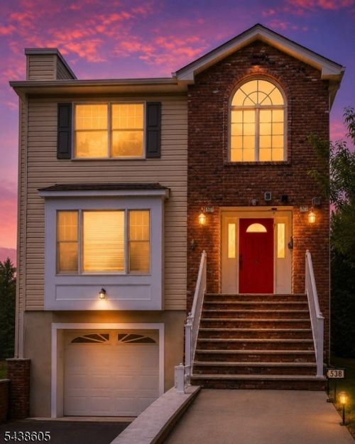 536 Willow Ave, Garwood, NJ, 07027-1228 | Card Image