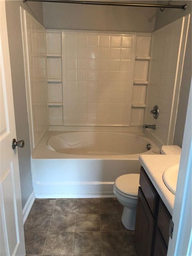 8430 Carlington Ln, Townhouse with 3 bedrooms, 3 bathrooms and 2 parking in Jonesboro GA | Image 14