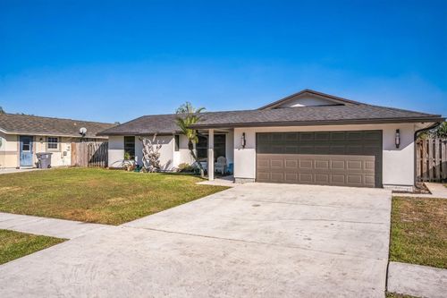 8460 Raymond Dr, Boynton Beach, FL, 33472-1063 | Card Image