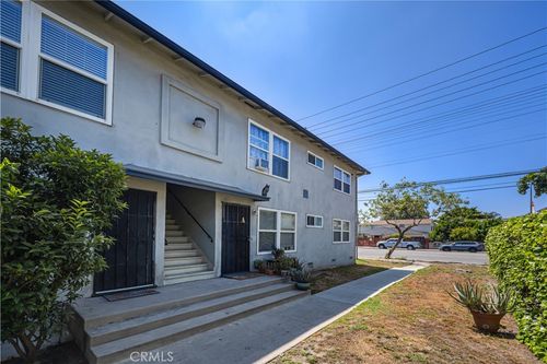e-12237 Vanowen Street, North Hollywood, CA, 91605 | Card Image