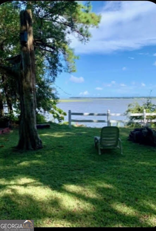 51 Crooked River Dr, House other with 3 bedrooms, 2 bathrooms and 3 parking in Woodbine GA | Image 5