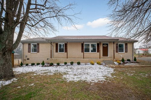 547 Mcquade Cir, Mcminnville, TN, 37110-6217 | Card Image