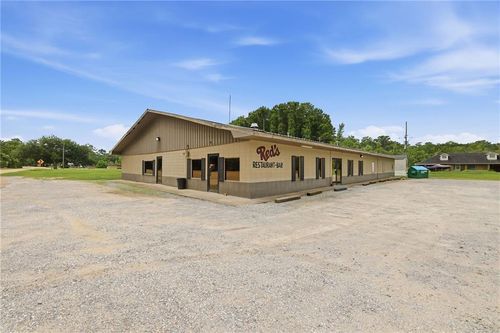 21110 Highway 22, Maurepas, LA, 70449-3206 | Card Image