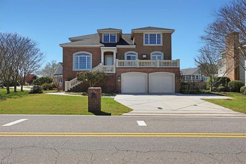 433 Croatan Rd, Virginia Beach, VA, 23451-7110 | Card Image