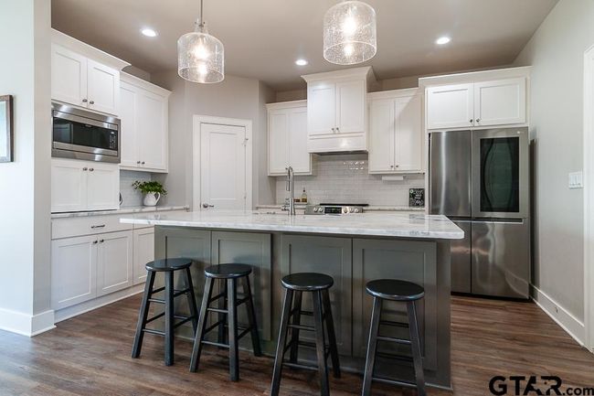 902 Charlie, House other with 3 bedrooms, 2 bathrooms and null parking in Whitehouse TX | Image 11