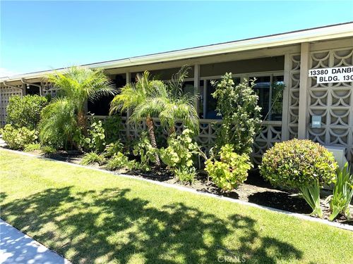 13380 Danbury Ln, Seal Beach, CA, 90740-4074 | Card Image