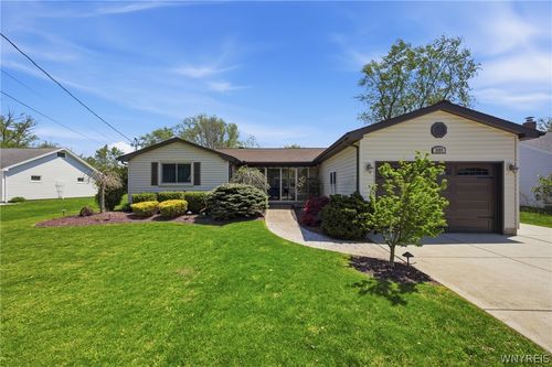 291 Seneca Place, Lancaster, NY, 14086 | Card Image