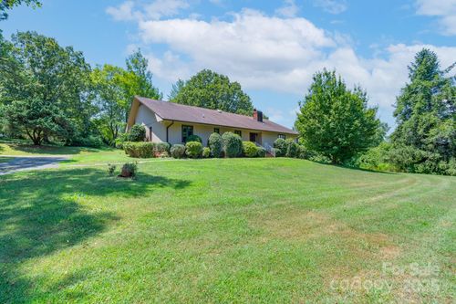 201 Fleming Dr, Rutherfordton, NC, 28139-7830 | Card Image