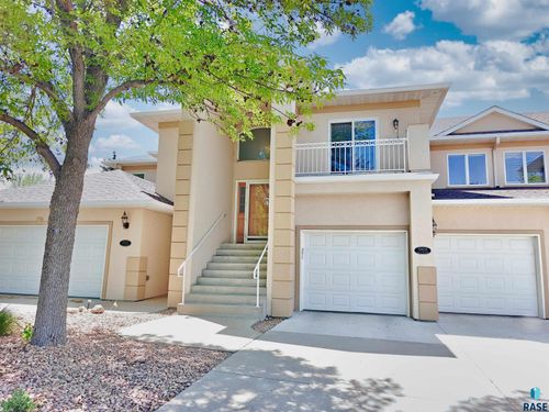 5905 S Shadow Wood Pl, Sioux Falls, SD, 57108-5206 | Card Image