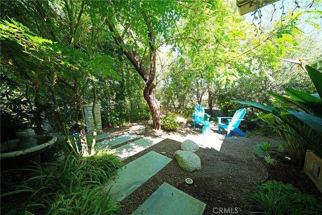 27768 Crookshank Dr, House other with 3 bedrooms, 2 bathrooms and 2 parking in Santa Clarita CA | Image 6