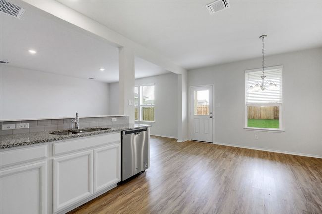 121 Nettletree Dr, House other with 3 bedrooms, 3 bathrooms and 2 parking in Buda TX | Image 11
