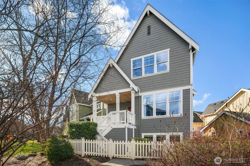 5950 31st Ave Sw, Seattle, WA, 98126-2910 | Card Image