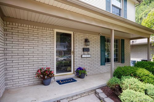 19354 Coachwood Rd, Riverview, MI, 48193-7858 | Card Image