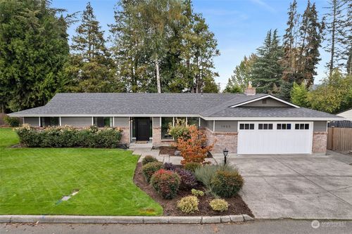 1905 Rainier Court, Sumner, WA, 98390 | Card Image