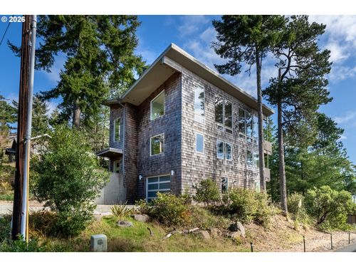 810 Nutmeg St, Manzanita, OR, 97130-9153 | Card Image