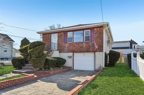 401 Franklin Ave, Hewlett, NY, 11557-1127 | Card Image