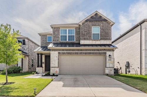 2725 Henson Ln, Garland, TX, 75040-3802 | Card Image