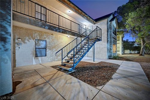 205-5131 Lindell Rd, Las Vegas, NV, 89118-1219 | Card Image